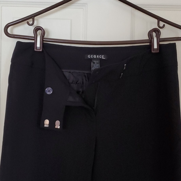 Dress pants - Picture 2 of 3